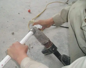 齐齐哈尔漏水维修电话